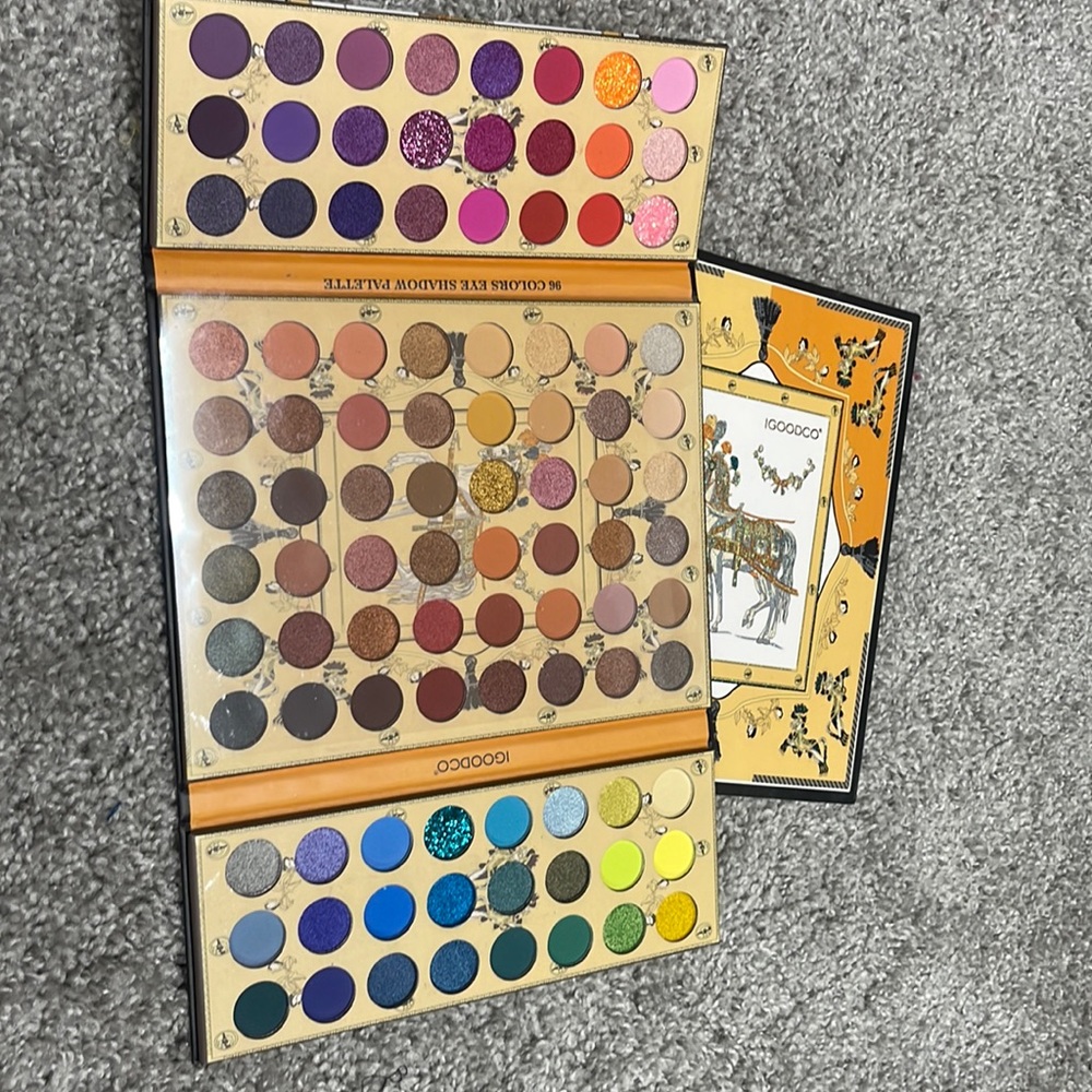 IGOODCO 96 Colour Eyeshadow Palette